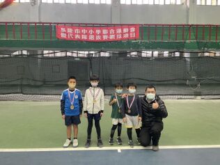 基隆市111年度中小學聯合運動會暨全國中等學校運動會選拔賽 網球項目比賽照片:1-3男單1